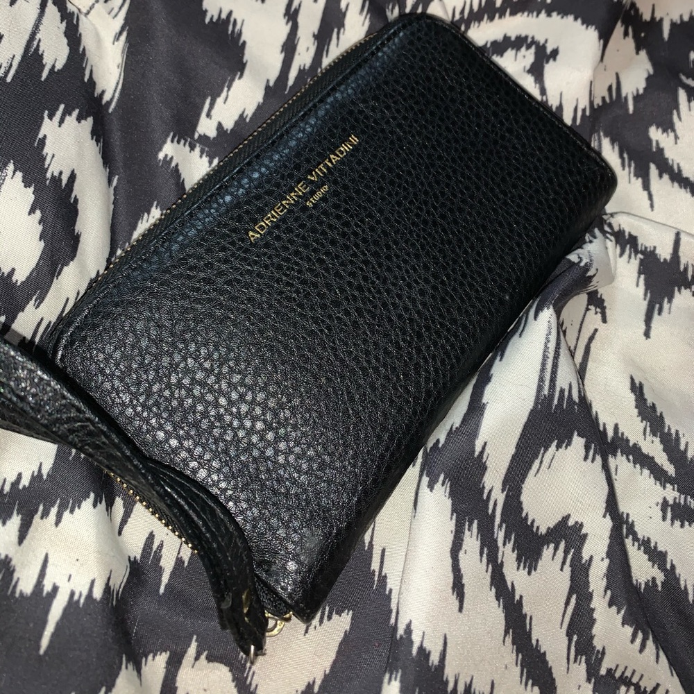 Wallet and portable charger